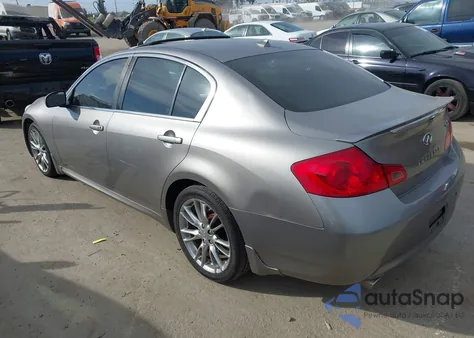 2008 Infiniti G35 Journey z USA, uszkodzony, nr VIN JNKBV61EX8M210079